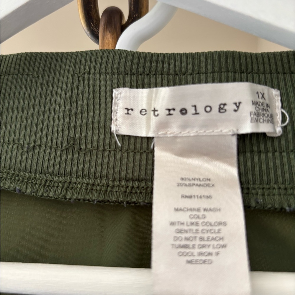 Retrology Women's Green Pants